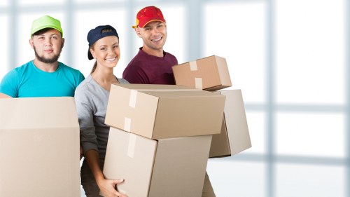 Haringey removalist team preparing for a smooth relocation